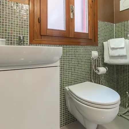 Ca' Falier Blue - 10 Min From Train And Bus Station Veneza