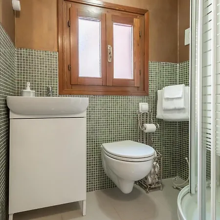 Ca' Falier Blue - 10 Min From Train And Bus Station Apartament Wenecja